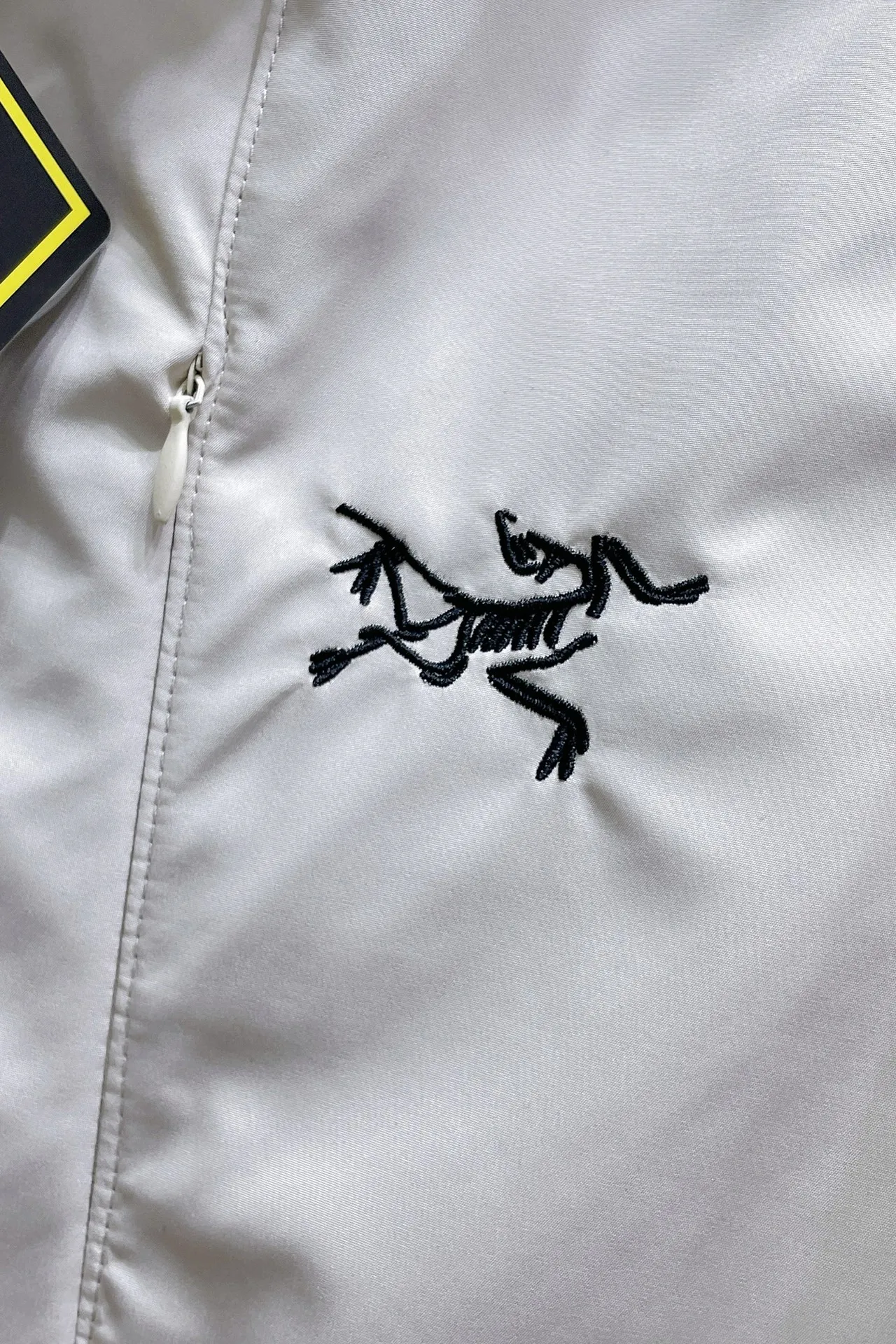 Same Style， ， 2026 New Arrival ， Original Premium Breathable ， ， ， Quality。 ， Sizes：M～3XL，